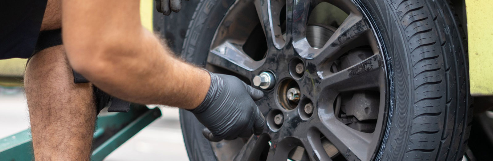 locking-wheel-nut-removal.jpg
